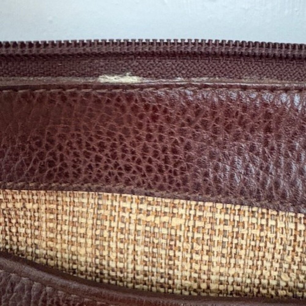 Price SLASHED! Brahmin Crossbody Purse - Picture 4 of 4
